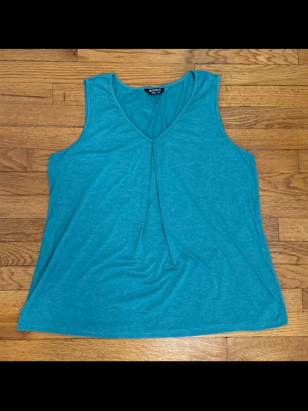 BloomChic Teal V-Neck Pleated Tank Top